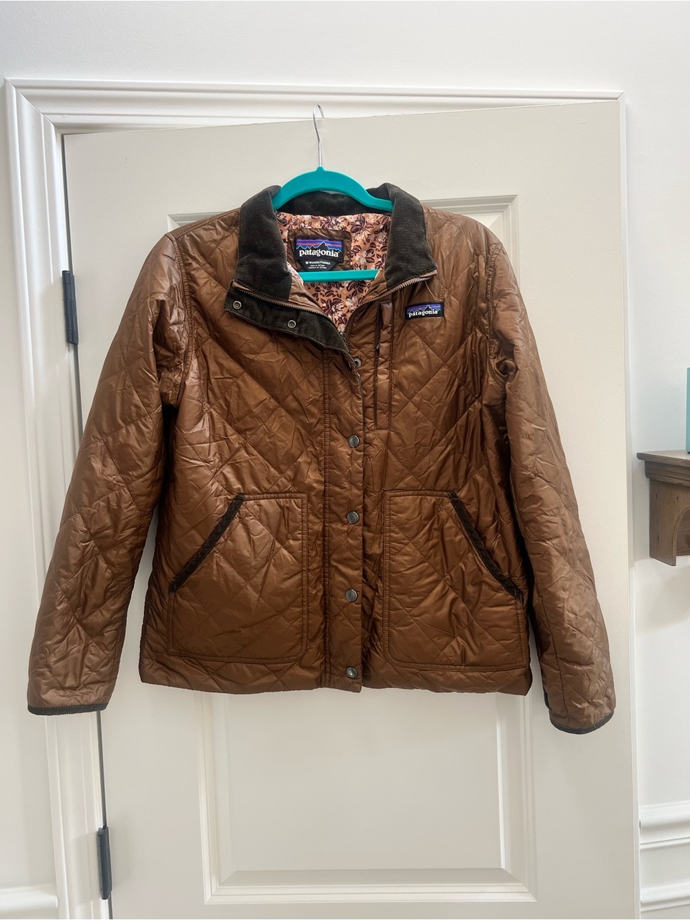 Patagonia Quilted Diamond Puffer Jacket - Picture 3 of 8